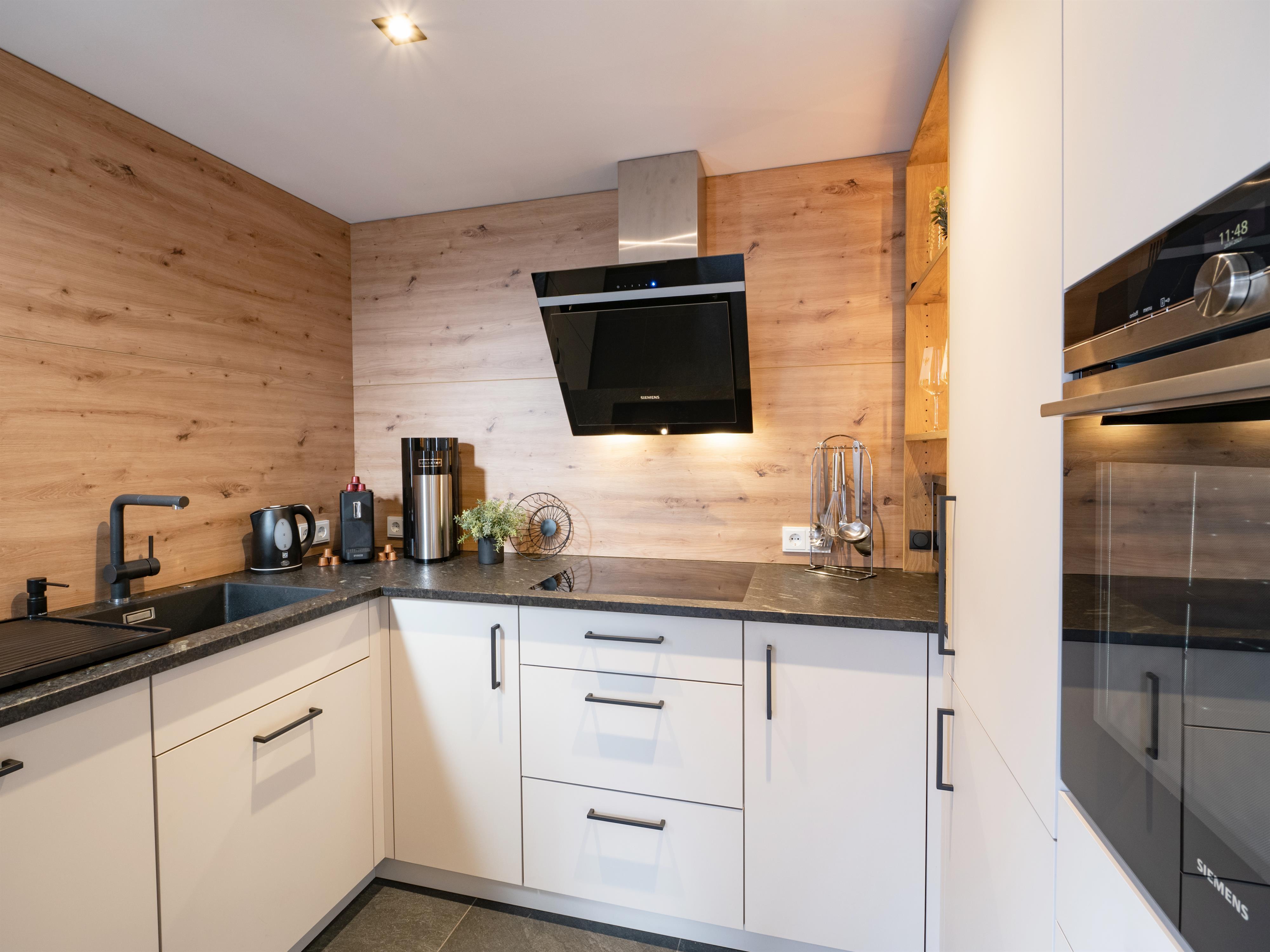 feratel-Appartement Krismer - Appartement_Krismer_Hilebrandweg_28_Fuegen_Kueche