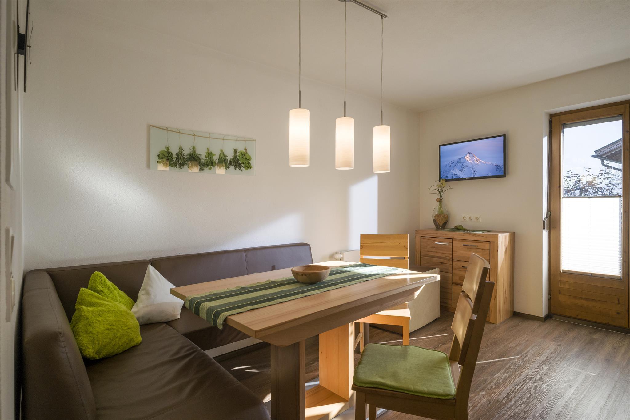 feratel-Ferienwohnung Rössler - Wohnküche2