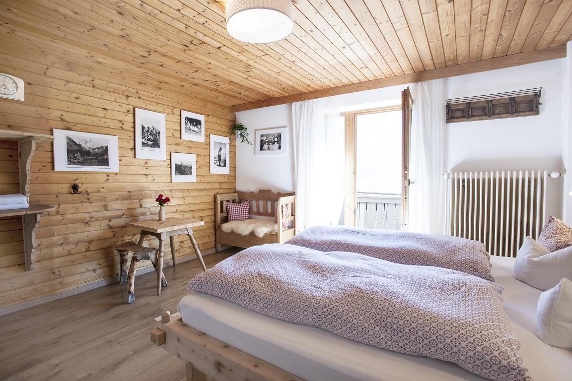 feratel-Haus Sonneneck - Doppelzimmer Bergblick