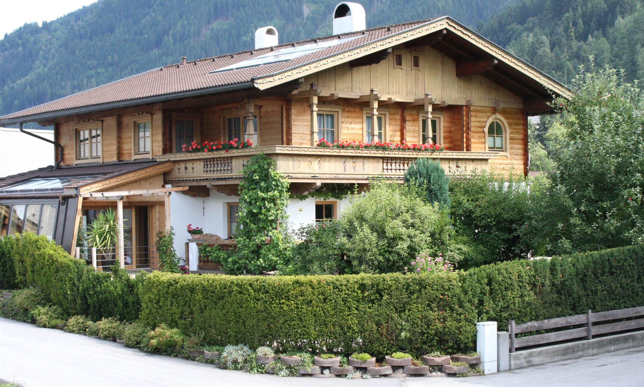 feratel-Ferienwohnung Hauser - Ansicht Sommer Süd