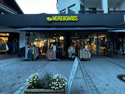mys-Snowboard-Verleih im Moreboards Store Mayrhofen-import_9d95537d-95a5-45a6-bc36-64fc060ca66f.jpg