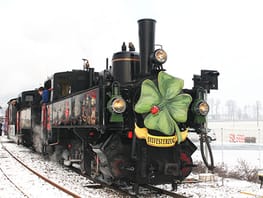 mys-New Year's Eve train 2022-Silvesterzug New Year's Train – The Big Bang for New Year's Eve at Mayrhofen Station
