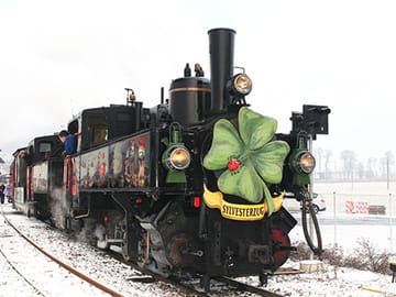 mys-New Year's Eve train 2022-Silvesterzug New Year's Train – The Big Bang for New Year's Eve at Mayrhofen Station