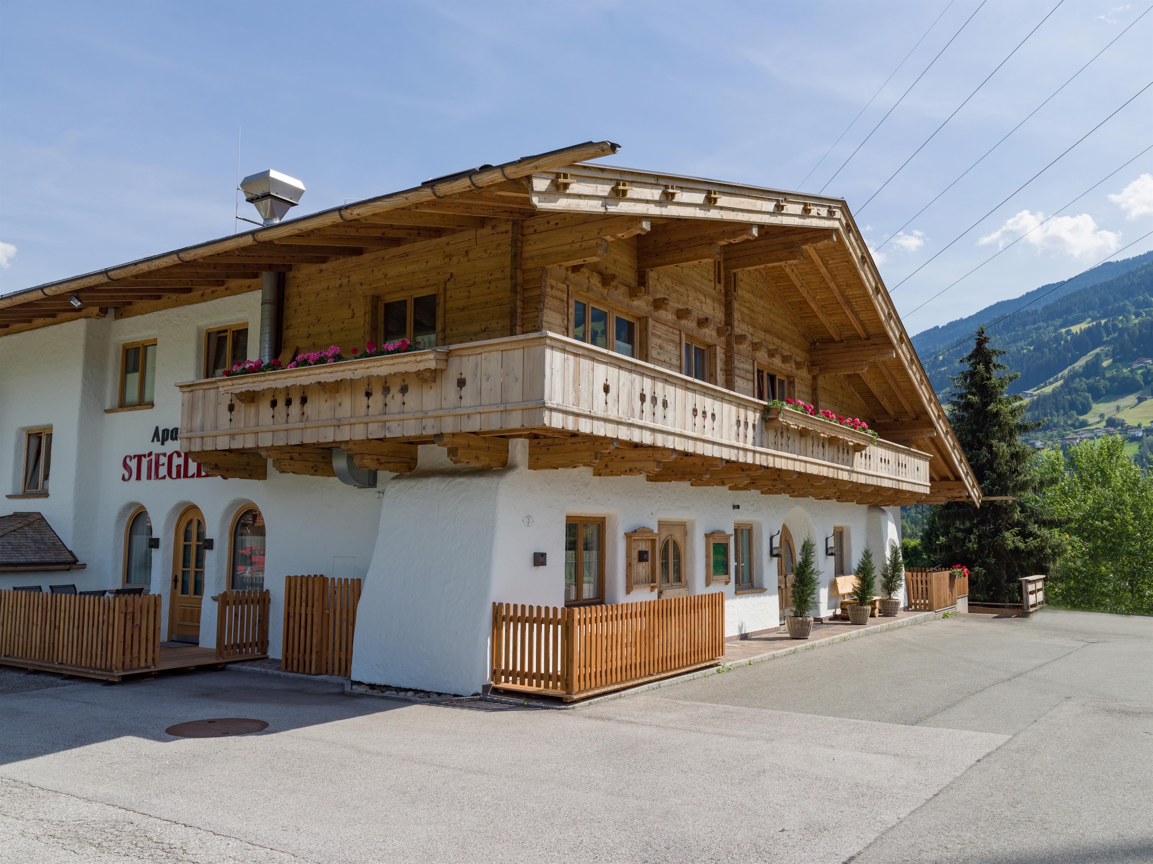 feratel-Apart Stiegler - Apart_Stiegler_Dorfstrasse_2_Stumm_06_2022_Haus_au