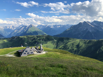 mys-Exclusive wine tastings at the Schneekarhütte-Schneekarhütte Sommer
