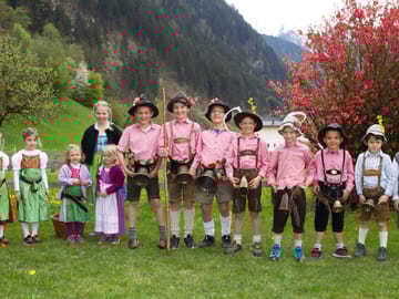 mhf-rauchtum-grasauslaeuten-b2g-bernhard-ungerank ©Bernhard Ungerank