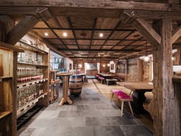 mys-Erkundungstour Schnapsverkostung Stiegenhaushof-Schaubrennerei Stiegenhaushof KG - Stiegenhauser-Verkostungsraum.jpg Schaubrennerei Stiegenhaushof - Fam. Fankhauser