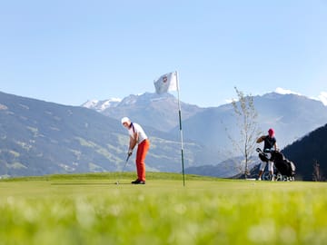 mhf-sommer-golfen-zillertal-foto-archiv-zillertal-tourismus-blickfang-photographie ©Archiv Zillertal Tourismus