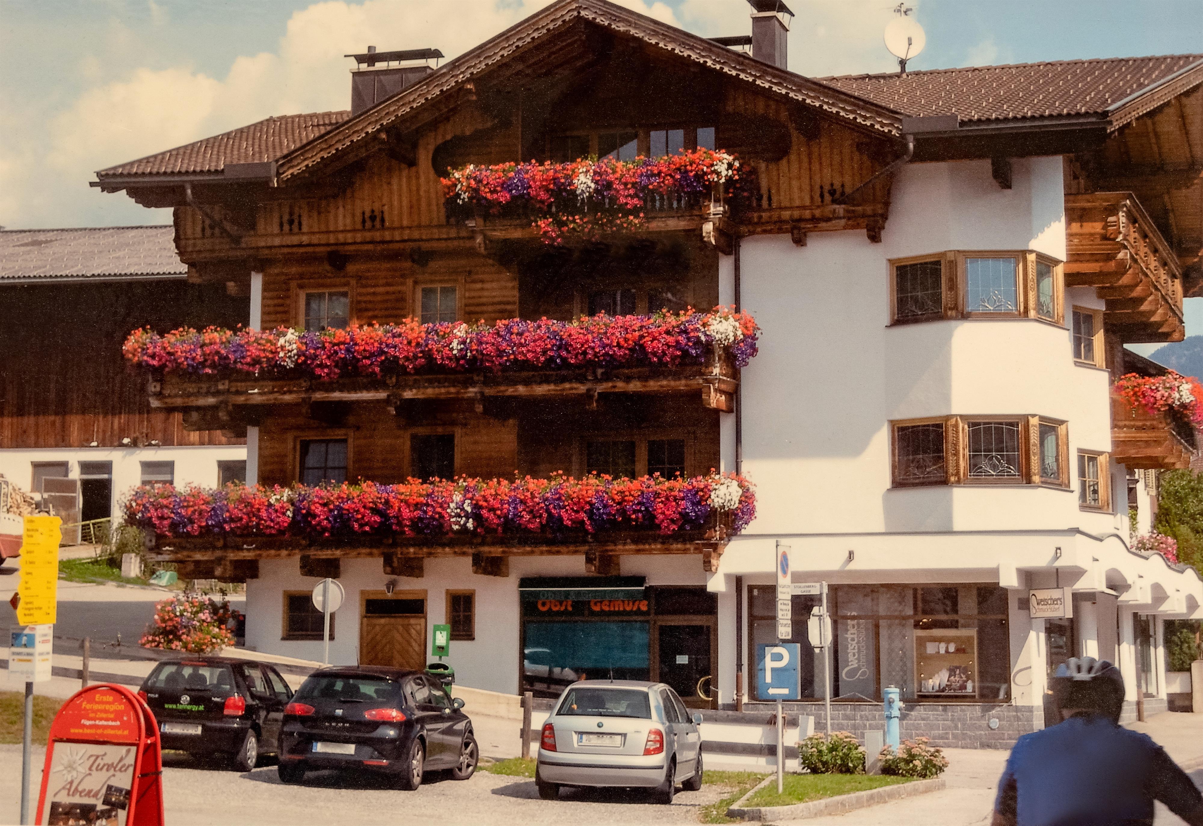 feratel-Appartement Zeunerhof - Appartement_Zeunerhof_Hauptstrasse_50_Fuegen_Haus_