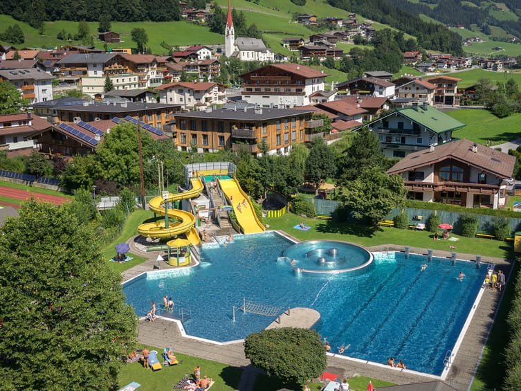 Sommerwelt Hippach - Freischwimmbad im Zillertal