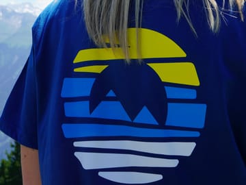 Mountopolis Shirt O_hinten.jpg Mountopolis shirt