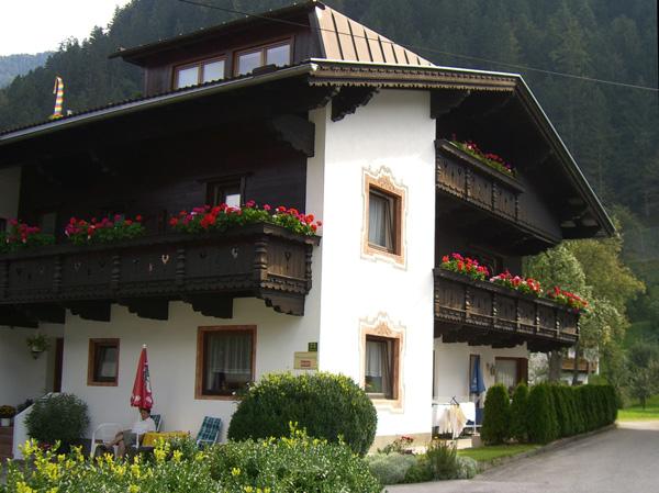 feratel-Britzerhof Sommerfoto 1