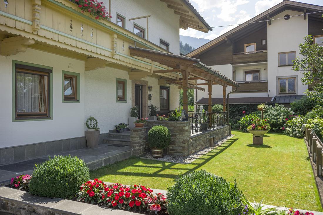 feratel-Gästehaus Kopp - Gaestehaus_Kopp_Siedlungsweg_1_Stumm_Terrasse_1