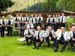 mys-Bergmesse am Penken-Männergesangsverein Gruppenbild