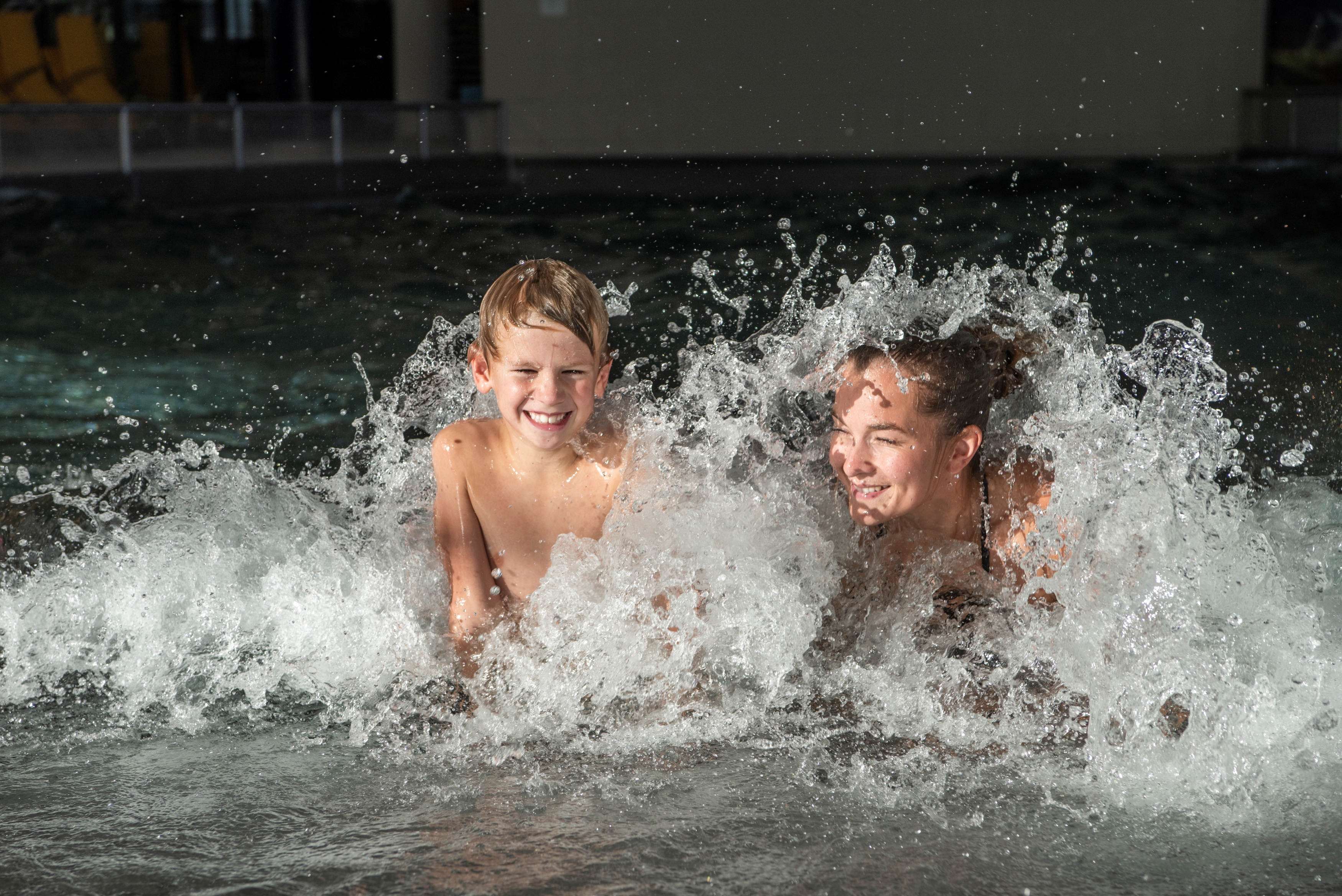 Erlebnistherme Zillertal Wellenbecken