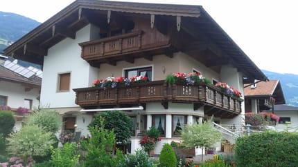 feratel-Leitner Rosmarie - Aussenansicht Sommer