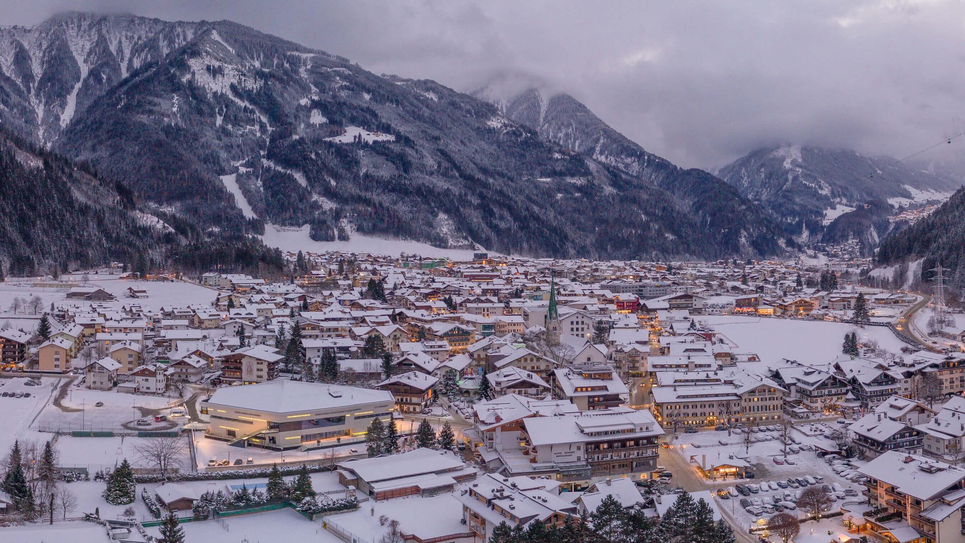 Village view of Mayrhofen in the Zillertal in winter