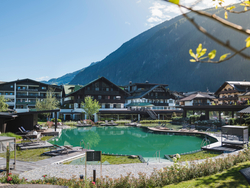 mys-Neuhaus Zillertal Resort-Naturbadesee im Neuhaus Zillertal Resort