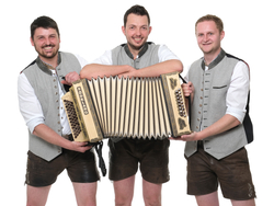 mys-Summer Festival at the Mayrhofen Social Center-Sozialzentrum Gepflegtes Wohnen Mayrhofen
