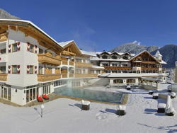 feratel-Hotel Edenlehen - Winter-Außenaufnahme bei Tag