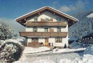 feratel-Apart Bergfriede - Hausansicht_Winter