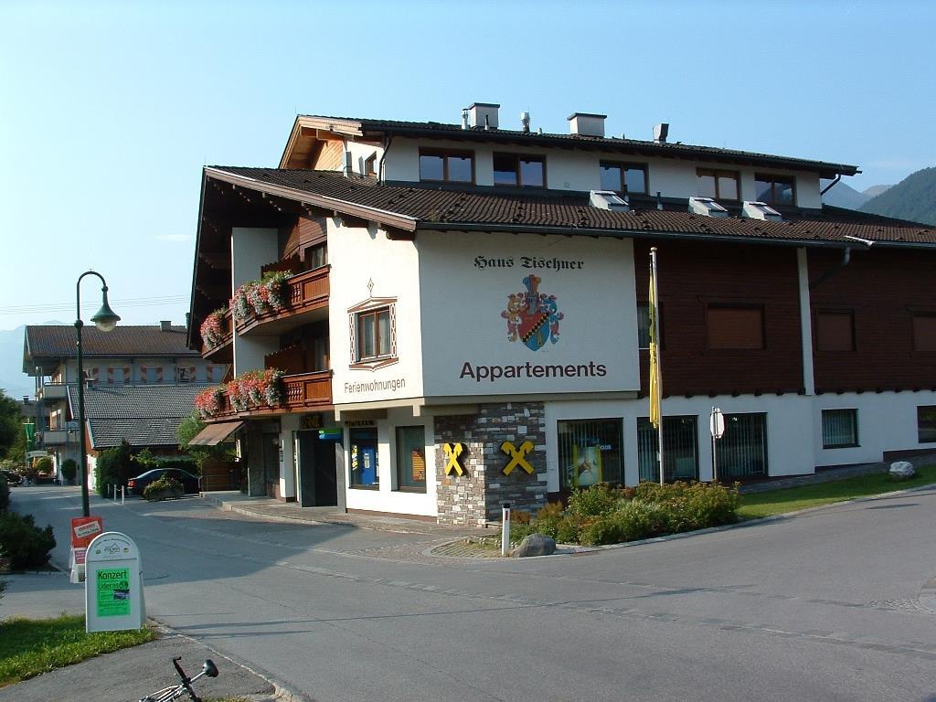 feratel-Appartments Tischner - Appertement-Tischner-Uderns-Zillertal-Haus (16)