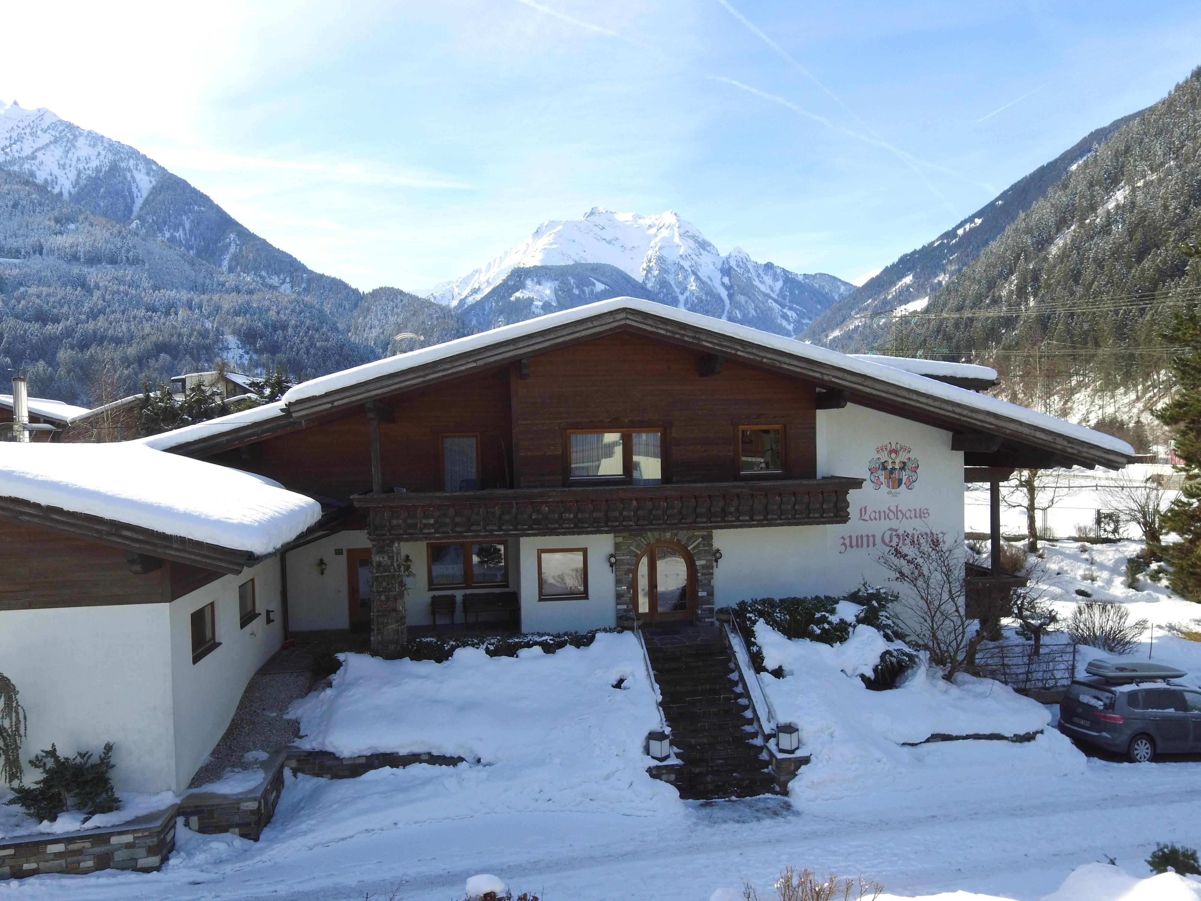 feratel-Landhaus zum Griena - Außenansicht Winter