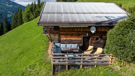 feratel-Almhütte Sonnalm - DJI_20250911163319_0127_D-HDRedit_Schlittenstadl_S