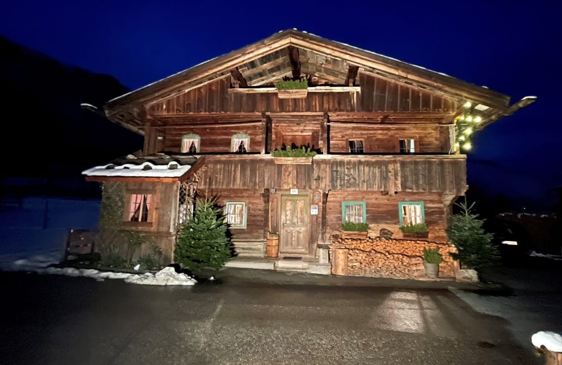 Strasserhäusl bei Nacht Blick auf das Museum Strasserhäusl bei Nacht