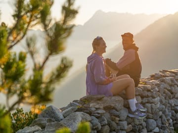 mys-SONNENAUFGANGSGONDEL AHORN-Sonnenaufgang am Ahorn in Mayrhofen SONNENAUFGANGSGONDEL AHORN