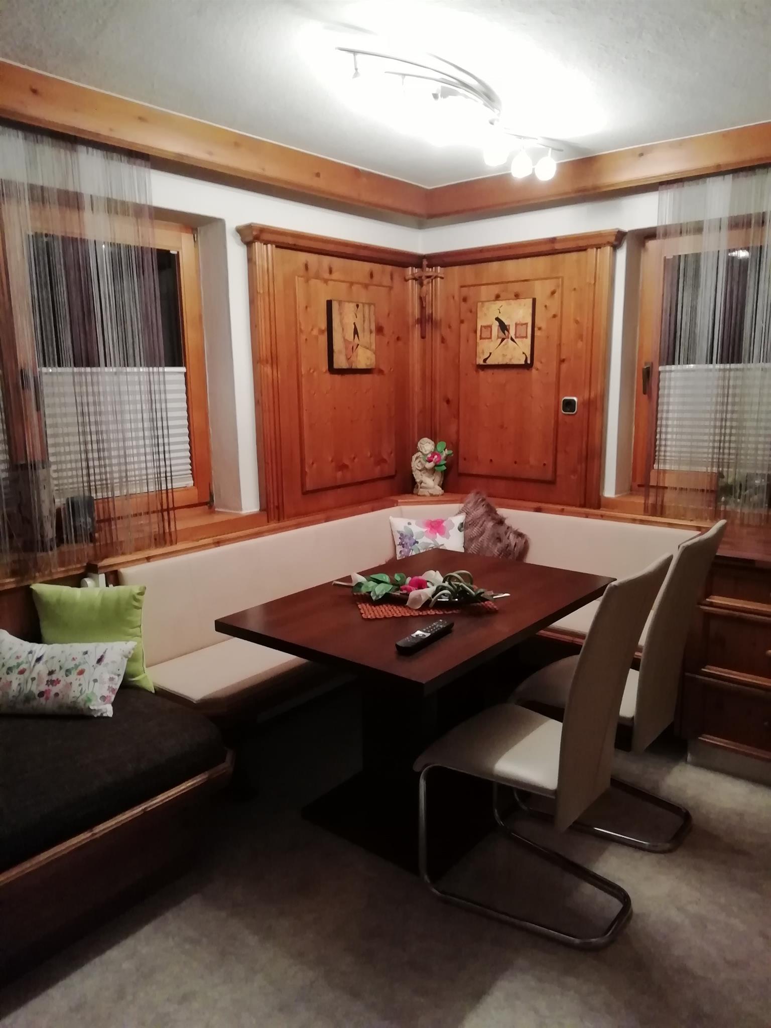 feratel-Ferienwohnung Thresi Leo - Sitzecke