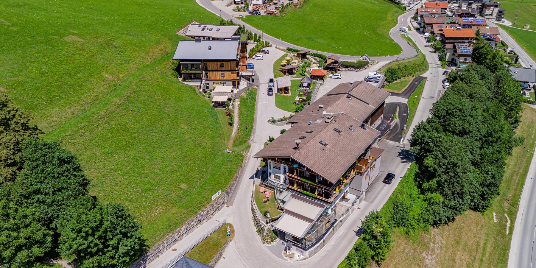 feratel-Hotel Kirchbichlhof - Ansicht von oben