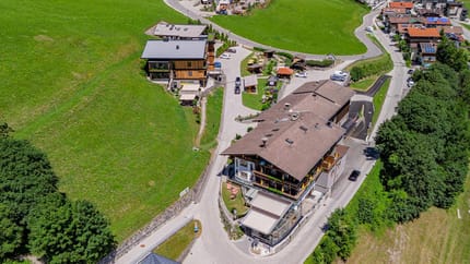 feratel-Hotel Kirchbichlhof - Ansicht von oben