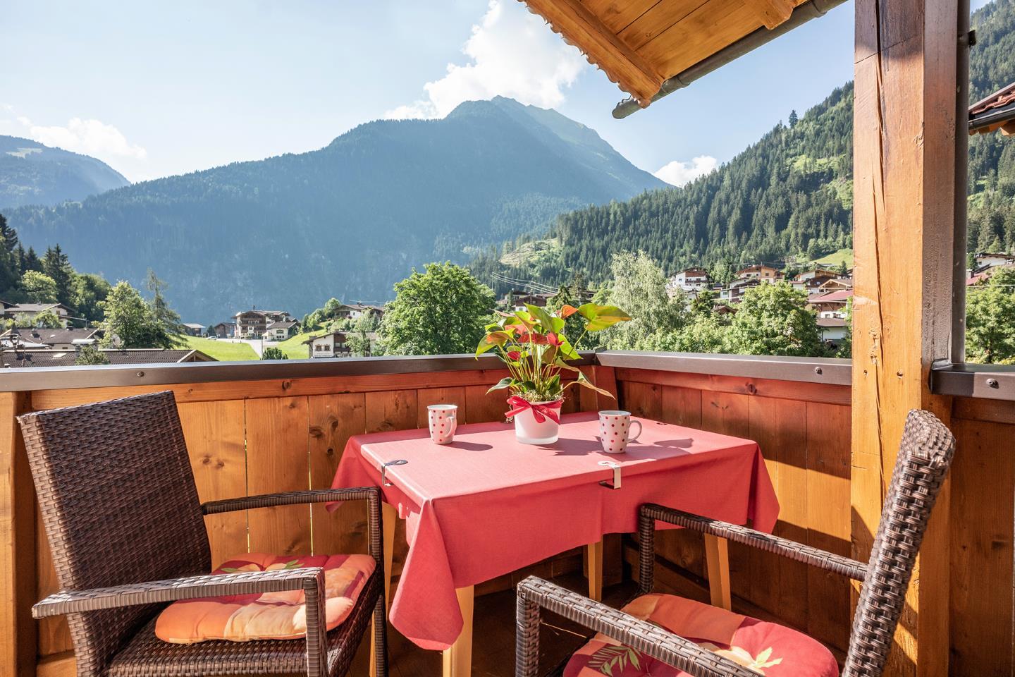 feratel-Sieglinde, Haus - Ausblick im Sommer