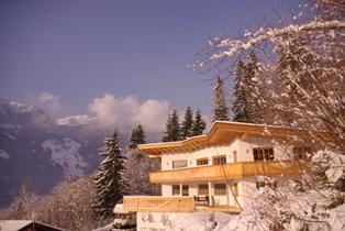 feratel-Hannemann Jürgen Hainzenberg - Winter