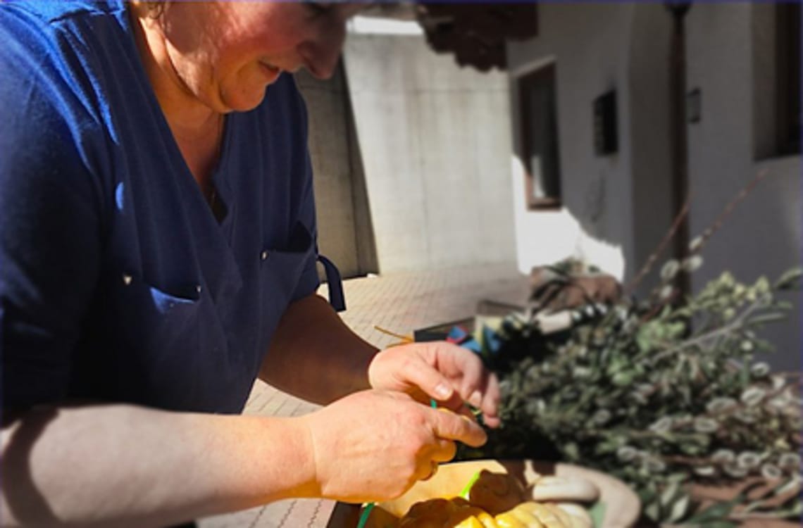 Ostern im Zillertal - Palmbuschen binden Ostern im Zillertal - Palmbuschen binden