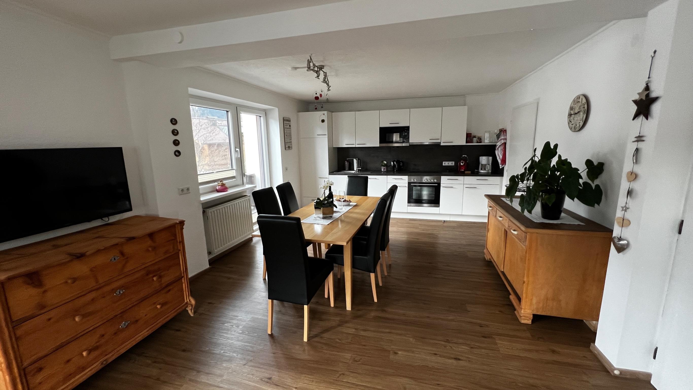 feratel-Apart Maria - Wohn_Essbereich_2