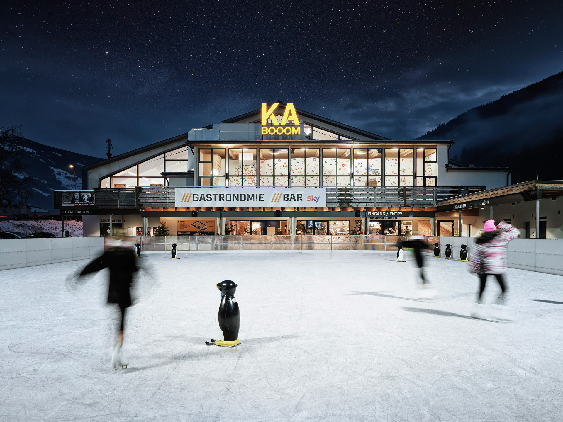 Eislaufplatz Kabooom Kaltenbach -Abend