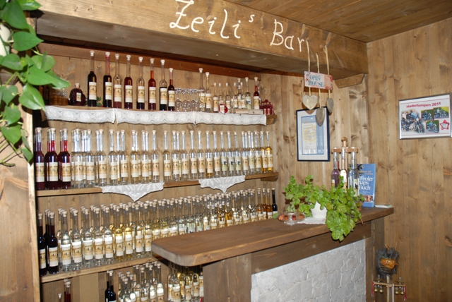 mys-Schnapsbrennerei Zeile - Fam. Tipotsch-Schnapsbrennerei Zeile 