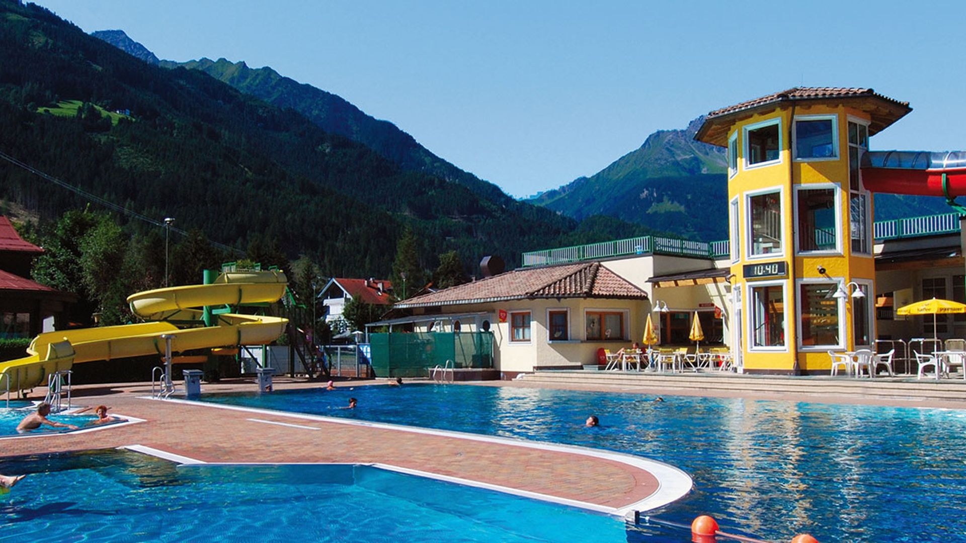 Outdoor Pool Mayrhofen