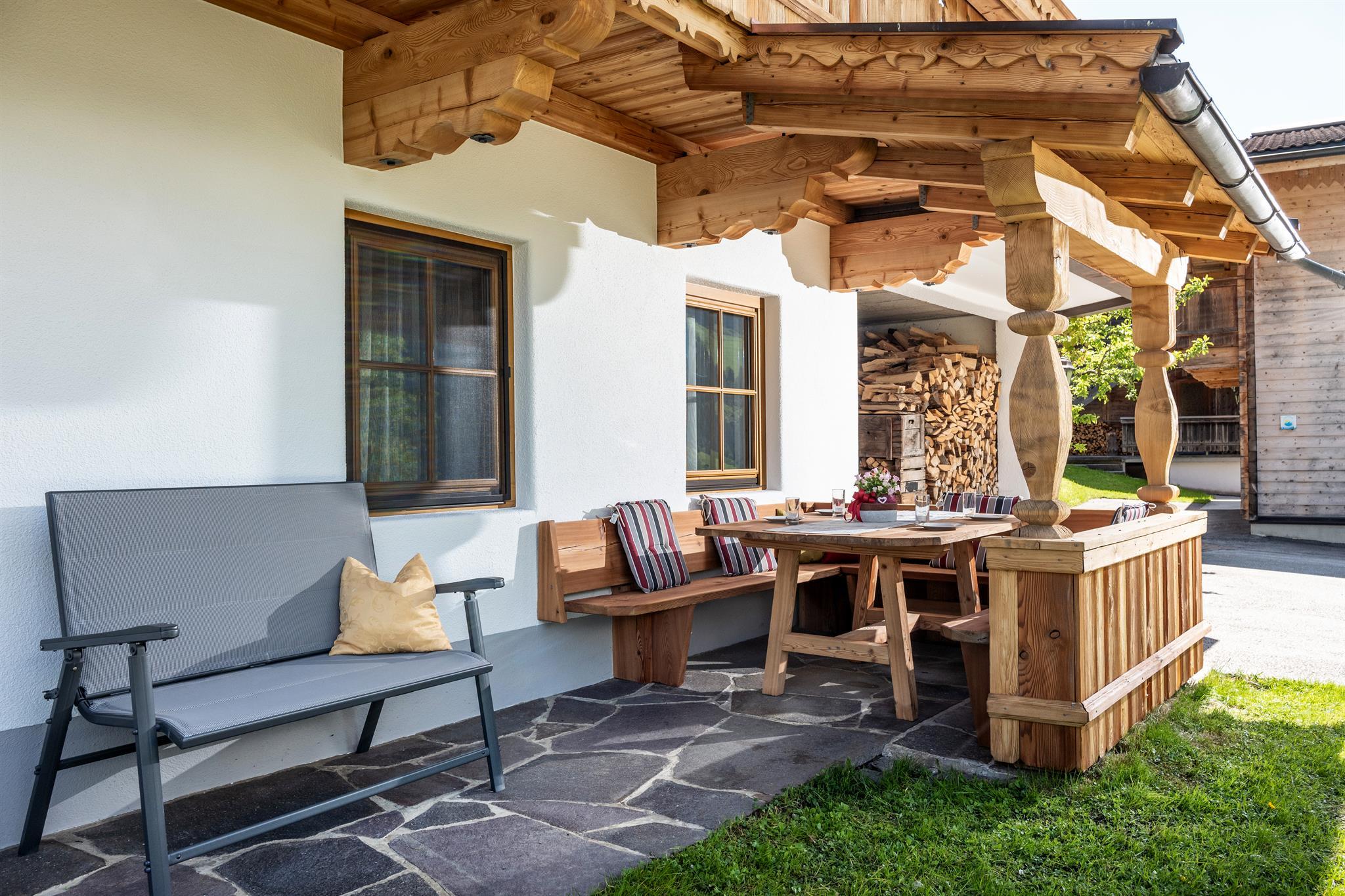 feratel-Ferienwohnungen Feldishof - Feldishof Terasse