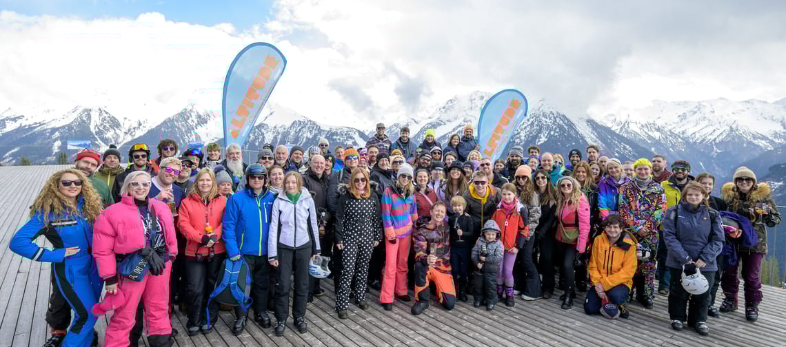 Altitude Comedy Festival Personen am Berg