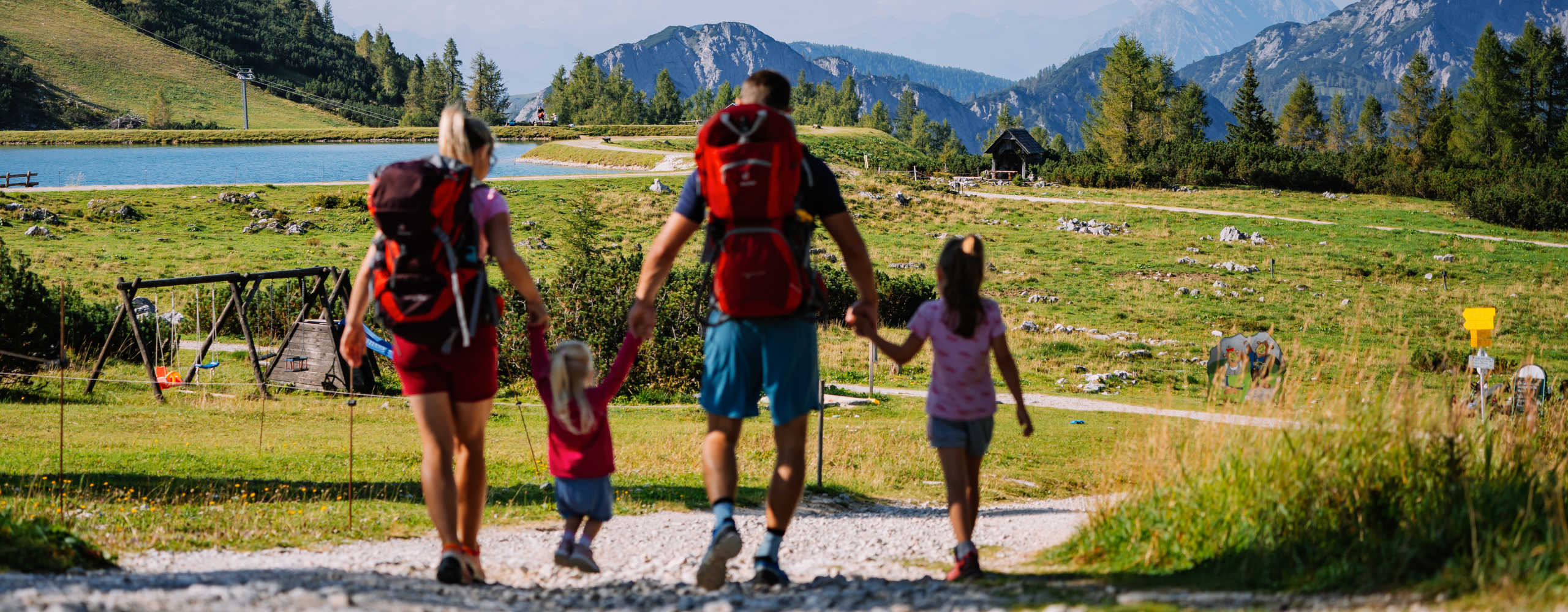 Family hike in Hinterstoder in summer