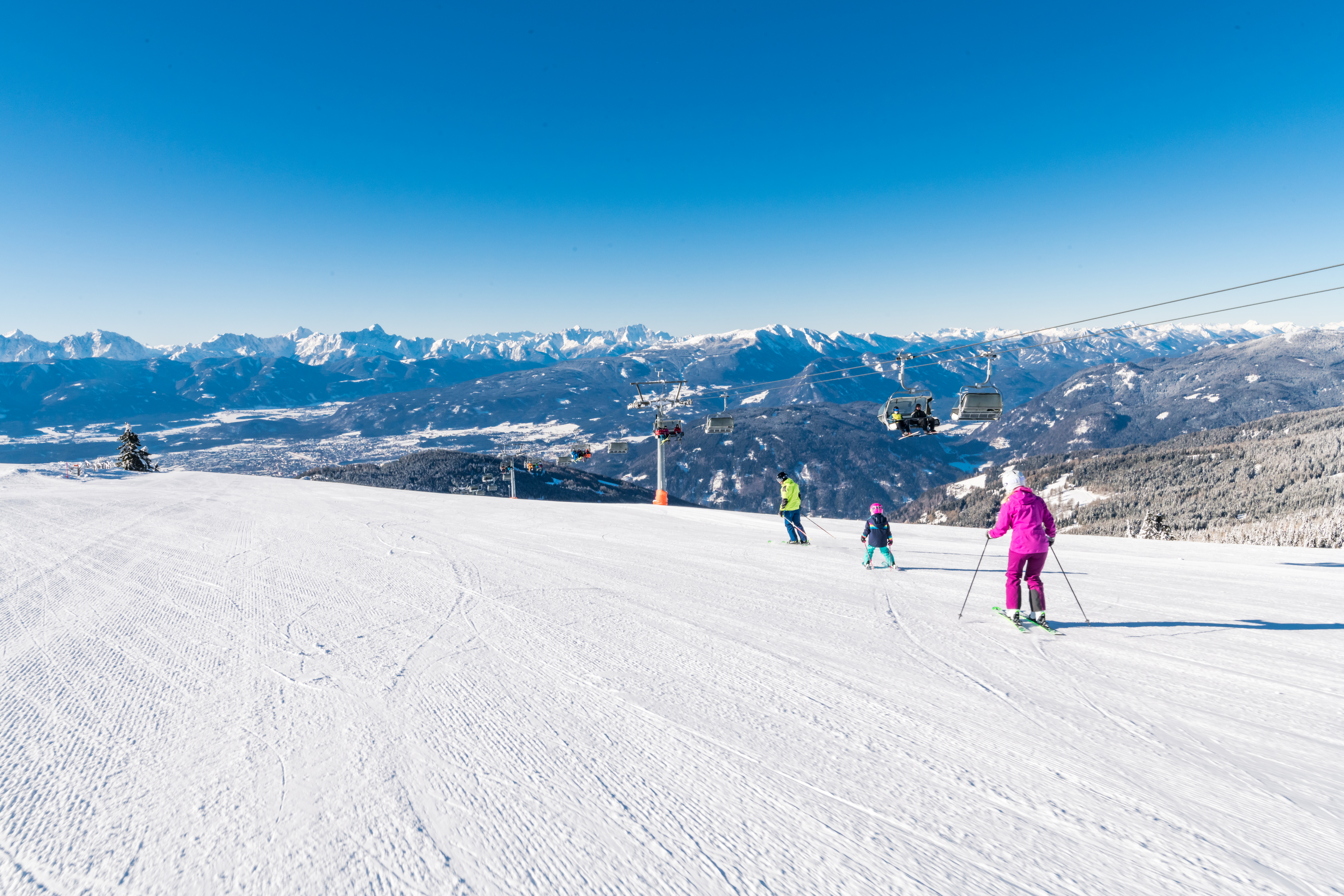 skiing_family_Region Villach