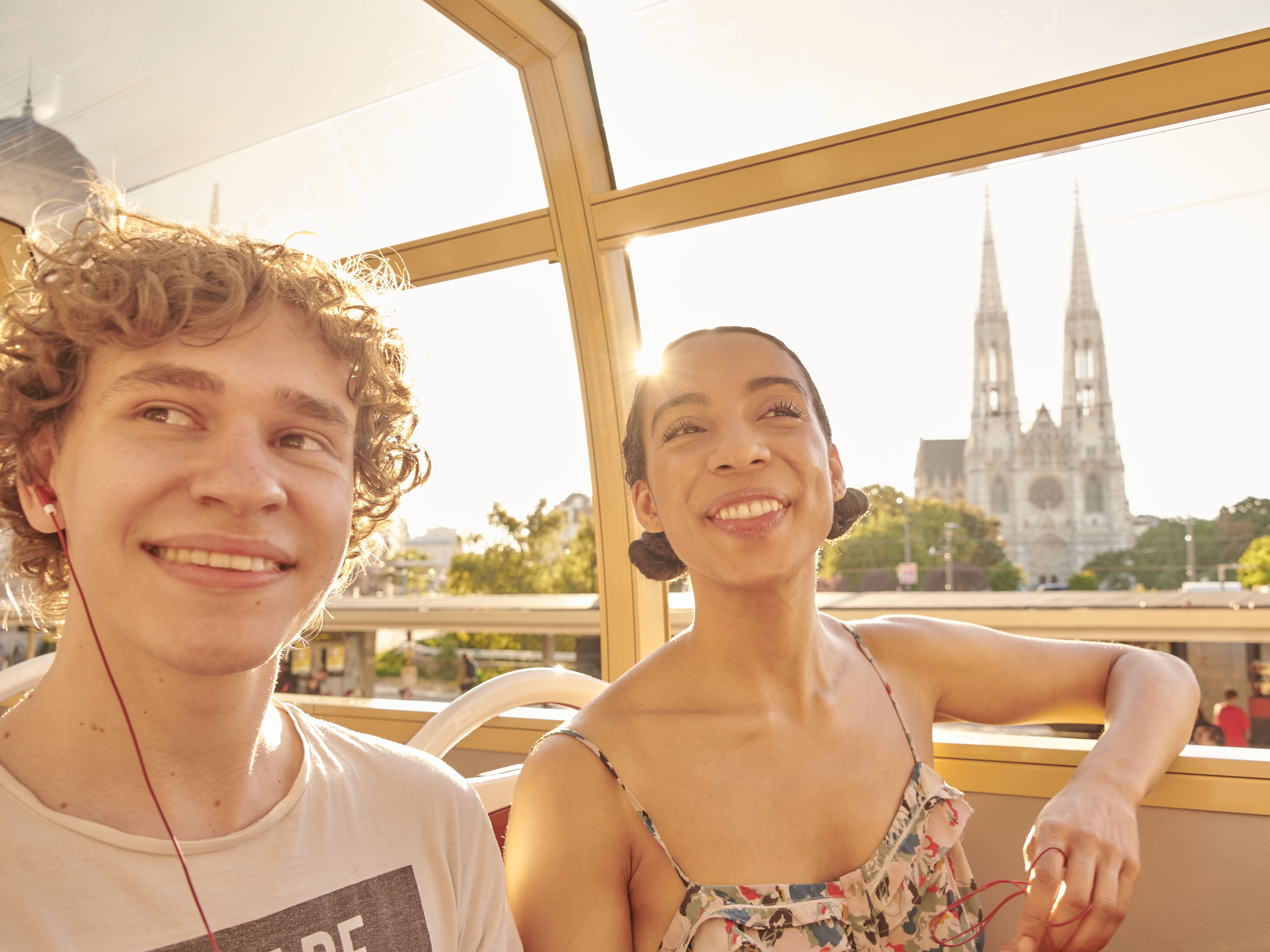 Big Bus_Pärchen auf Bustour