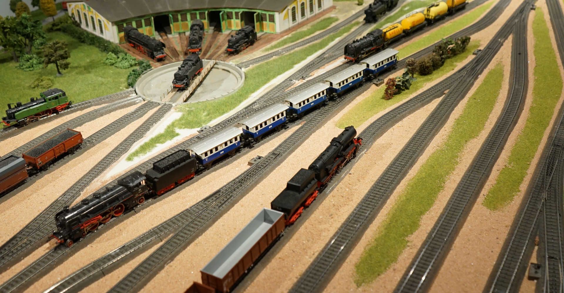 Model trains