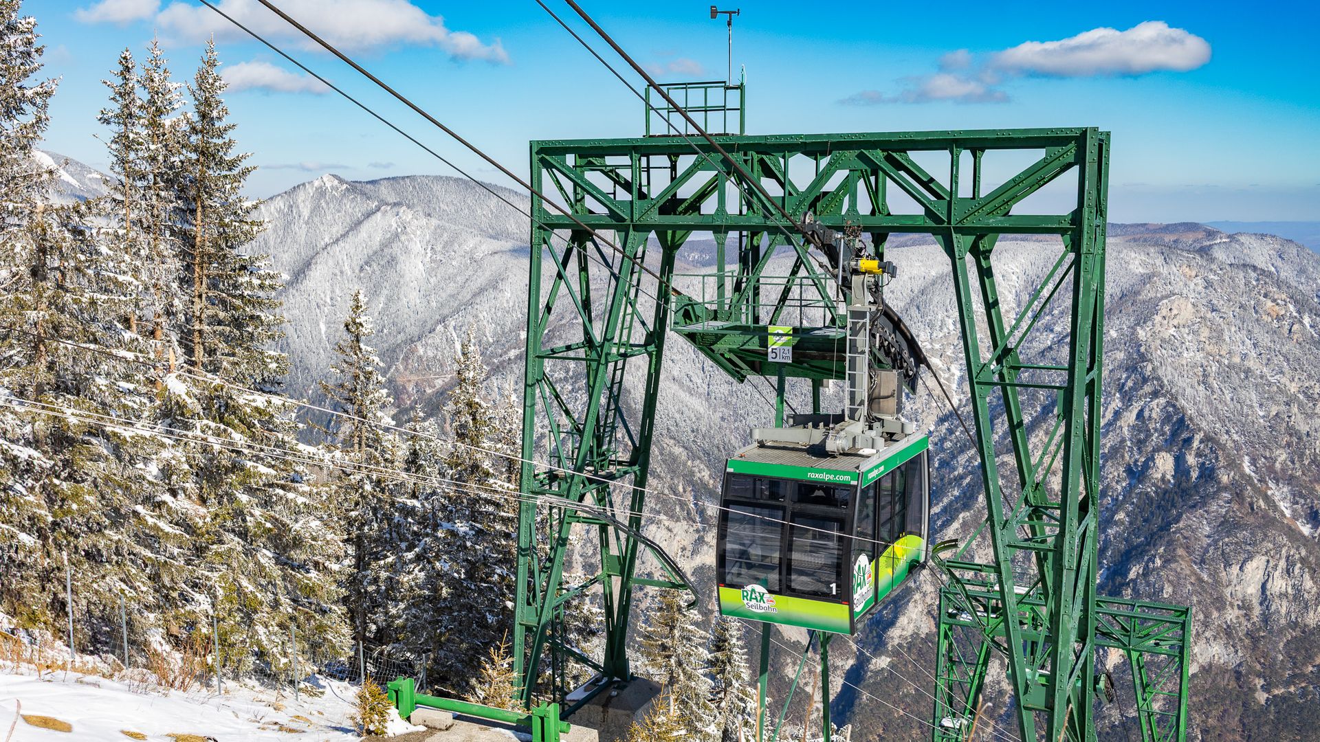 Winterwunderland Raxalpe_Höhenflüge für die Rax-Seilbahn