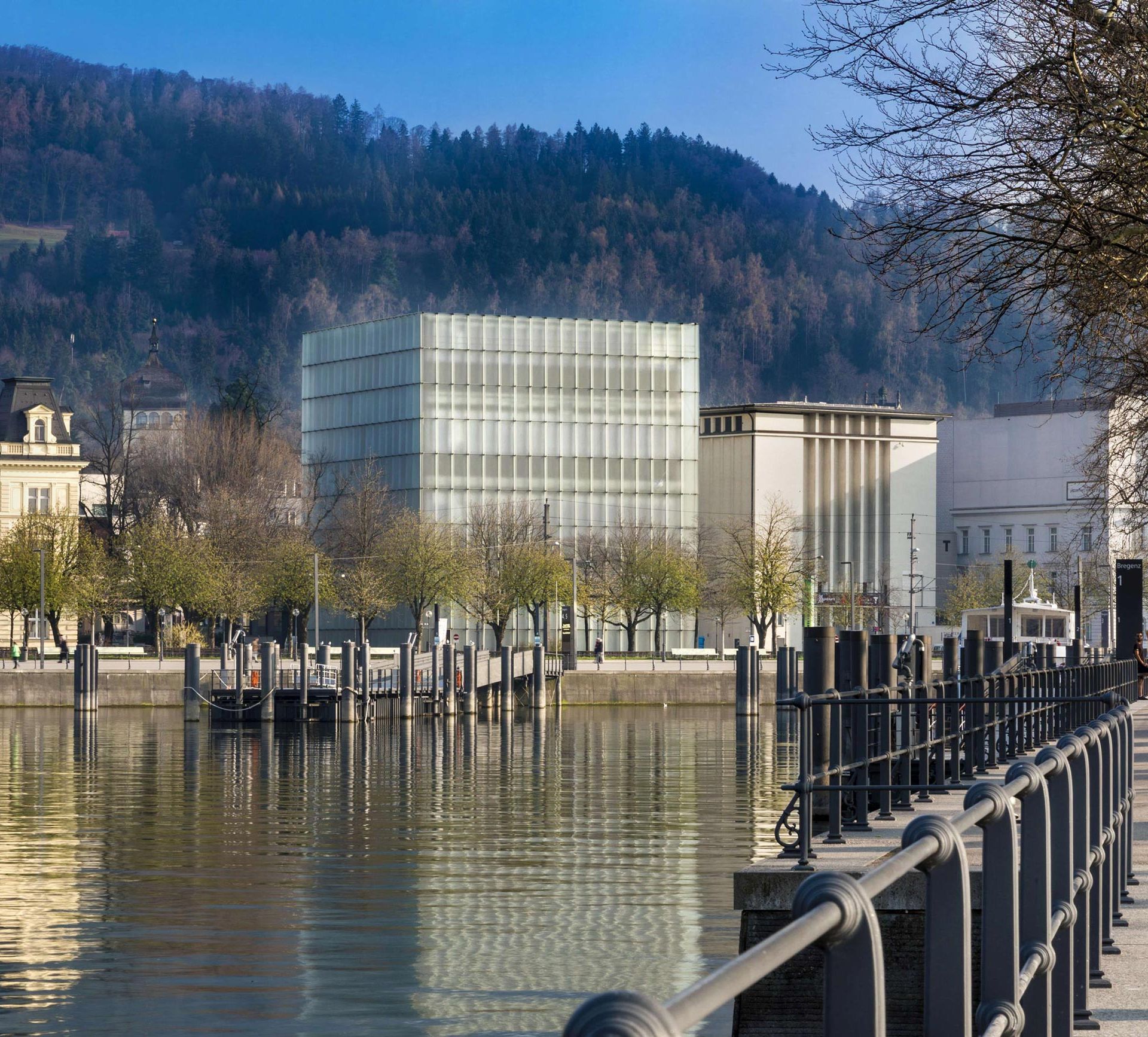 Exterior view of Kunsthaus Bregenz