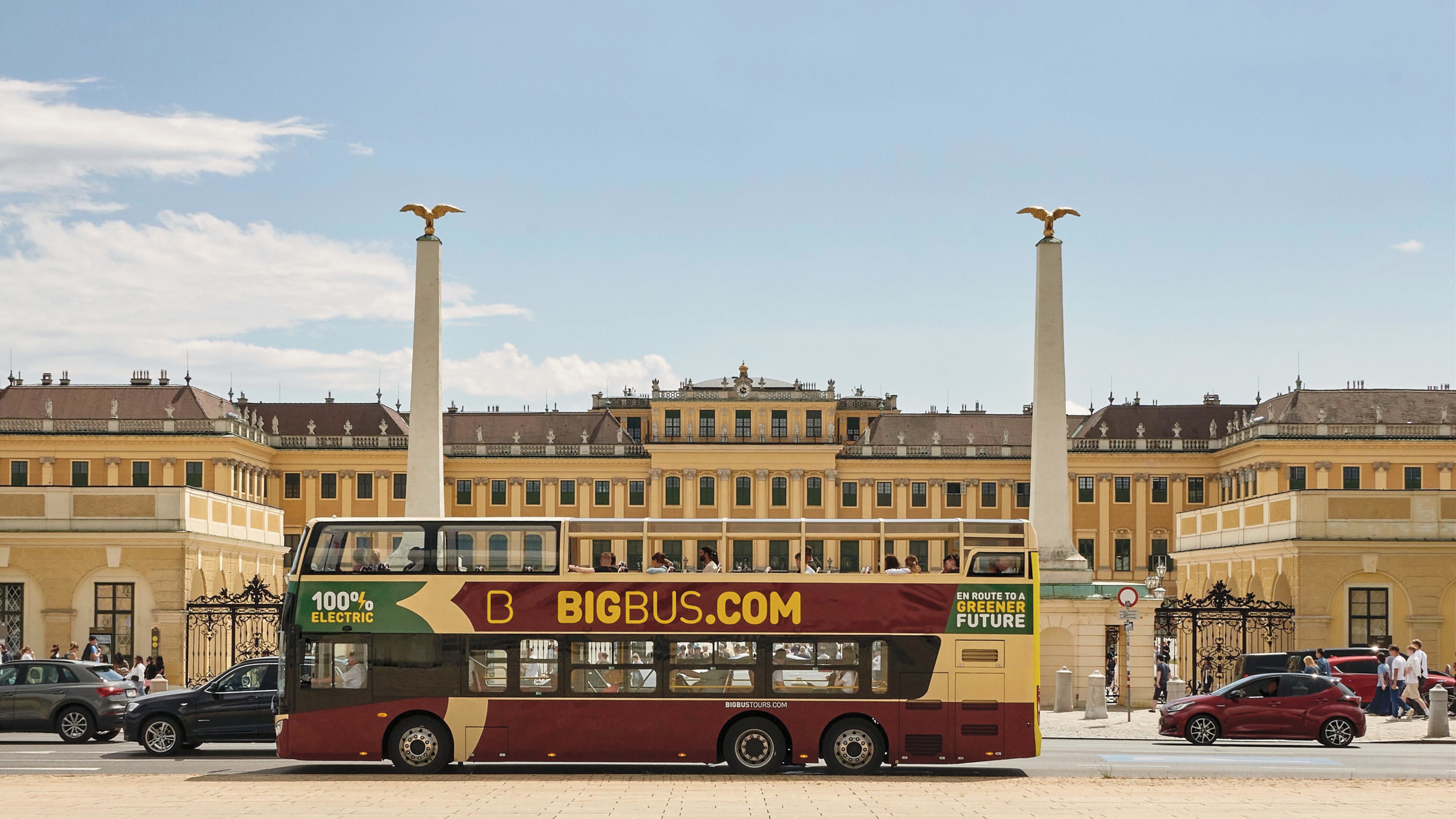 Big Bus vor Schönbrunn