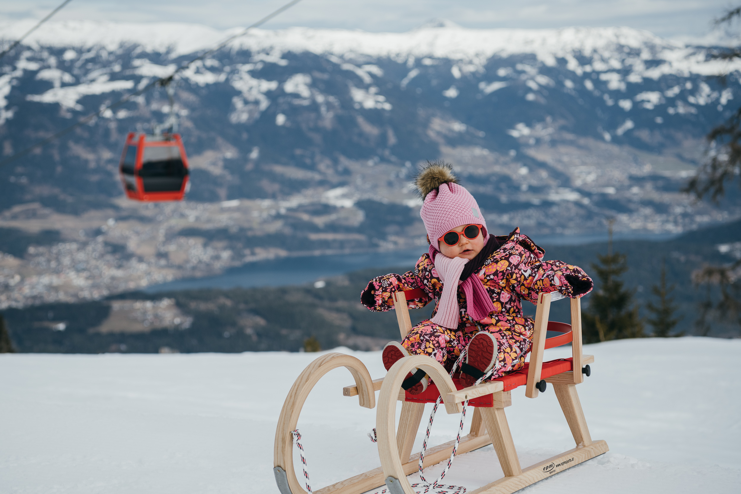 Schlittenfahren am Sportberg